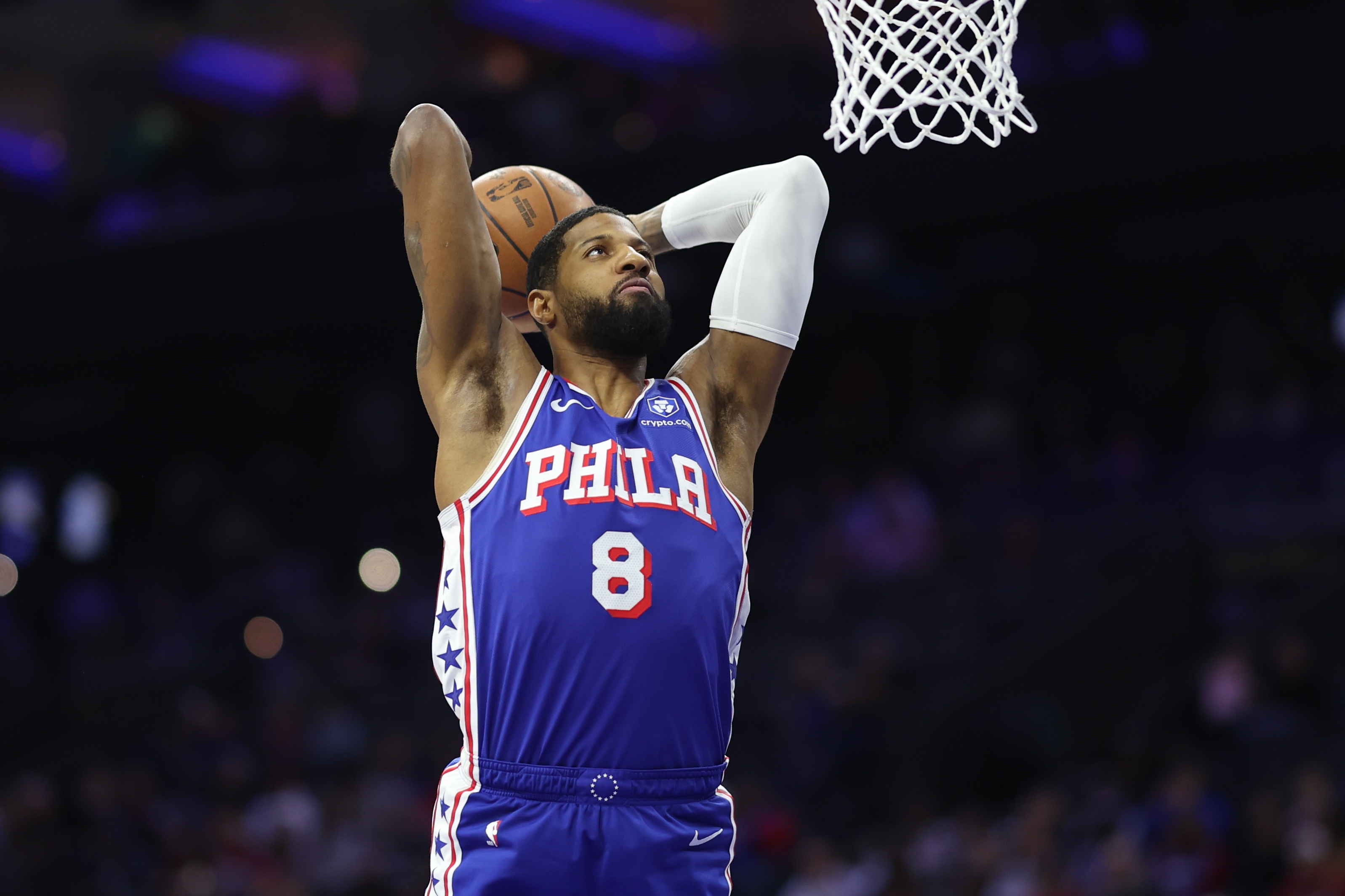 纳斯：乔治展现个人出色的领导力 展示了自己多样的进攻手段